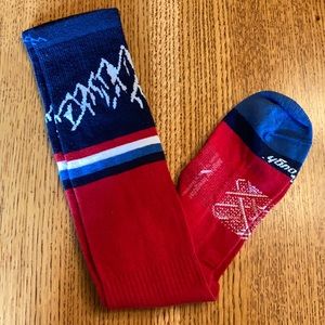 NEW Darn Tough Wool Women’s Medium Knee High Socks